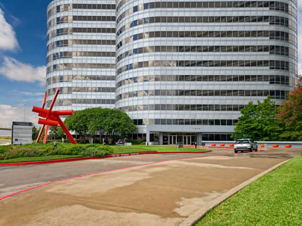 Image 2 of Regus - 2950 North Loop West - Houston - TX