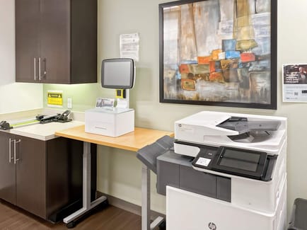 Image 14 of Regus - Timberloch Place - Houston