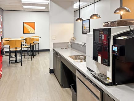 Image 11 of Regus - Greenway Plaza - Houston