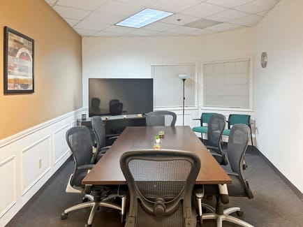 Image 3 of Regus - Poydras St - New Orleans