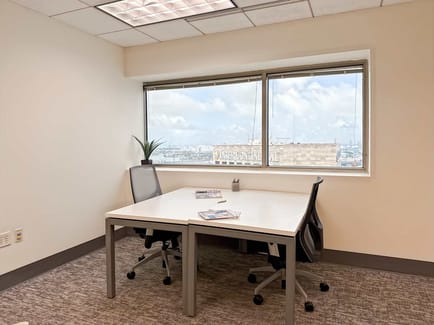 Image 7 of Regus - 201 S Biscayne Blvd - Miami