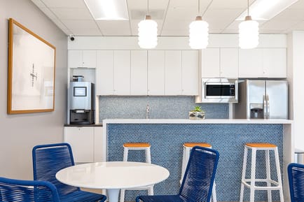 Image 5 of Premier Workspaces - PAR - Irvine - CA - 1 Park Plaza