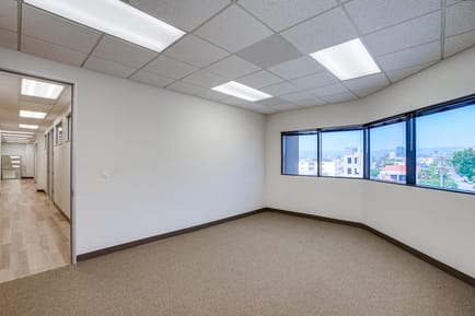 Image 10 of Barrister - 11500 W. Olympic Blvd - Los Angeles