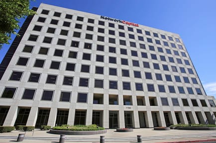 Image 1 of Premier Workspaces - SPE - Irvine - CA - Irvine Center Dr