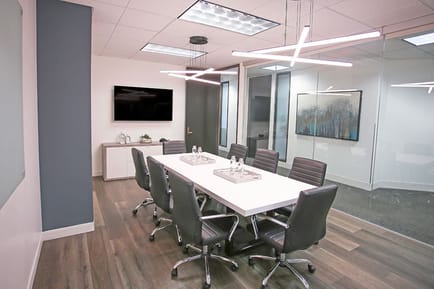Image 4 of Premier Workspaces - CER - Cerritos - CA - Studebaker Rd
