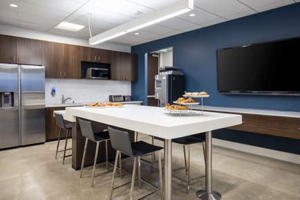 Image 2 of Premier Workspaces - LAJ - La Jolla - Executive Square