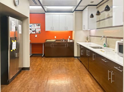 Image 6 of Regus - Manulife Place - 101 Street - Edmonton - AB