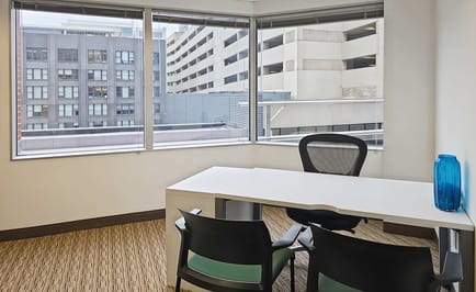 Image 14 of Regus - Hub Tower - Walnut Street - Des Moines - IA