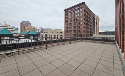 Image 17 of Regus - Hub Tower - Walnut Street - Des Moines - IA
