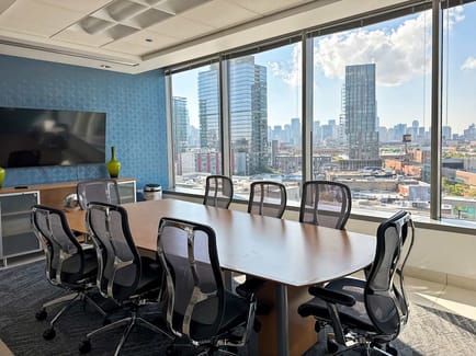 Image 3 of Regus - Lincoln Park - 939 W. North Avenue - Chicago - IL