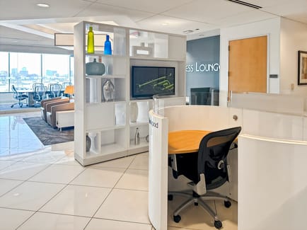 Image 4 of Regus - Lincoln Park - 939 W. North Avenue - Chicago - IL