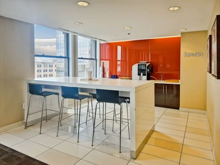 Image 6 of Regus - MET Building - S. Fourth Street - Louisville - KY