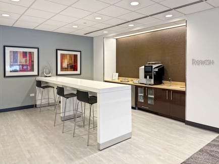 Image 6 of Regus - Landmark Conway Farms - S. Saunders Road - Lake Forest - IL