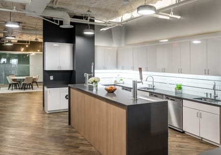Image 12 of Workspace at Reston Town Center - 12110 Sunset Hills Road - Reston - VA