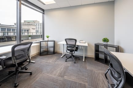Image 8 of Pinnacle Workspace -  1751 Pinnacle Drive - McLean - VA 22102