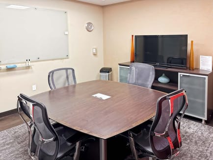 Image 9 of Regus - 8333 N.W. 53rd Street - Doral - FL