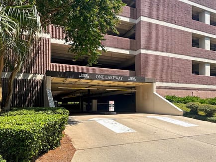 Image 1 of Regus - Metairie One Lakeway - N. Causeway Blvd - Metairie - New Orleans - LA
