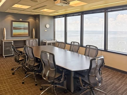 Image 3 of Regus - Metairie One Lakeway - N. Causeway Blvd - Metairie - New Orleans - LA
