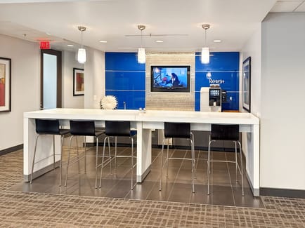 Image 6 of Regus - Metairie One Lakeway - N. Causeway Blvd - Metairie - New Orleans - LA