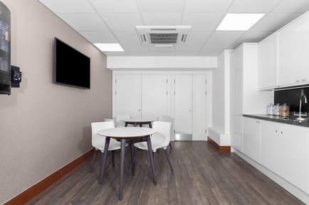 Image 6 of IWG (Regus) - 17 Hanover Square, W1S - Mayfair