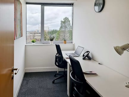 Image 14 of IWG (Regus) - The Pinnacle, Central Court - Station Way, RH10 - Crawley