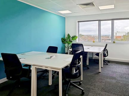 Image 7 of IWG (Regus) - The Pinnacle, Central Court - Station Way, RH10 - Crawley