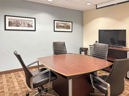 Image 9 of Regus - Royal Bank Building - 11th Avenue - Regina - SK