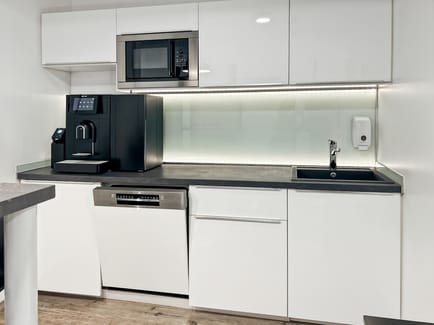 Image 10 of Plug and Work (Regus) - Neuer Zollhof 3 - Dusseldorf