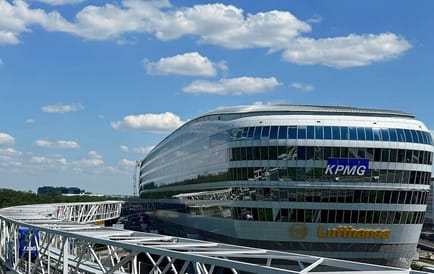 Image 1 of Plug and Work (Regus) - The Squaire Business & Conference Center - 12 Am Flughafen - Frankfurt