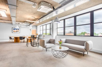 Image 5 of IWG (Regus) - The Grange - 100 High Street, N14 - Southgate