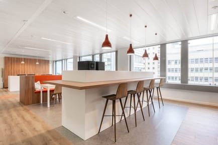 Image 11 of Regus - BRUSSELS, South Station - Marcel Broodthaer square - Brussels