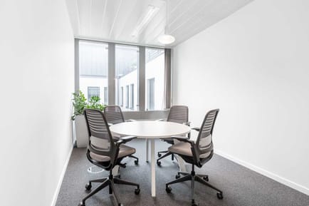 Image 9 of Regus - BRUSSELS, South Station - Marcel Broodthaer square - Brussels
