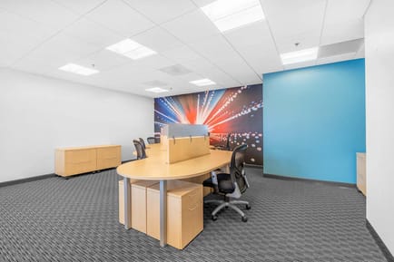 Image 7 of Regus - Metro Plaza II - Colesville Road - Silver Spring - MD