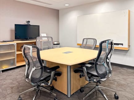 Image 9 of Regus - Metro Plaza II - Colesville Road - Silver Spring - MD