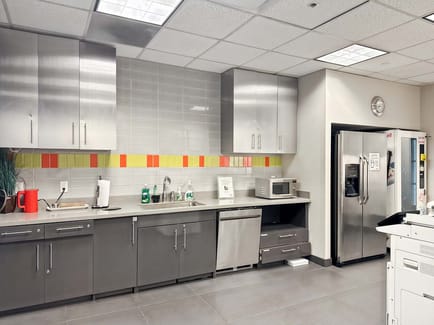 Image 7 of Regus - West Georgia - Vancouver - BC