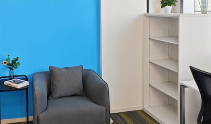 Image 21 of Regus - China Life Tower - Lingqiao Road - Ningbo