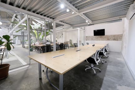 Image 1 of Cahoot Coworking - 94 Carrer de Floridablanca, 08015 - Barcelona