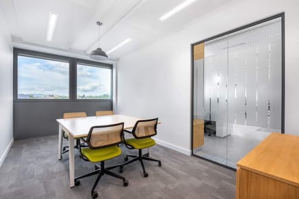 Image 3 of Regus - Nations Business Center - Chemin - Rue du Pré-de-la-Bichette 1 - Geneva