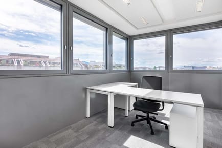 Image 7 of Regus - Nations Business Center - Chemin - Rue du Pré-de-la-Bichette 1 - Geneva