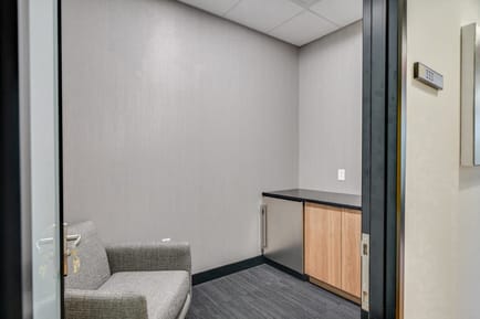 Image 11 of Venture X - Frontier RTP - 600 Park Offices Drive - NC