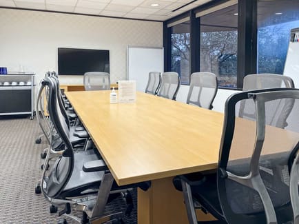 Image 3 of Regus - Wilcrest - 2500 Wilcrest - Houston - TX