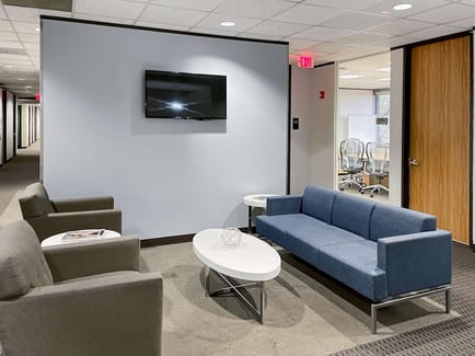 Image 5 of Regus - Wilcrest - 2500 Wilcrest - Houston - TX