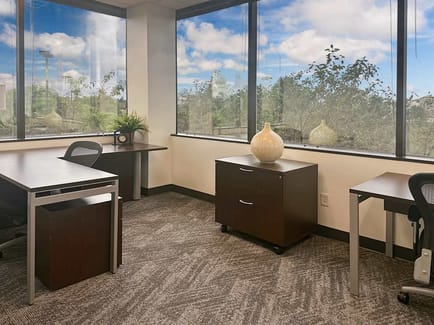 Image 4 of Regus - Fishers - Crosspoint Plaza One - 10475 Crosspoint Blvd - Indianapolis - IN