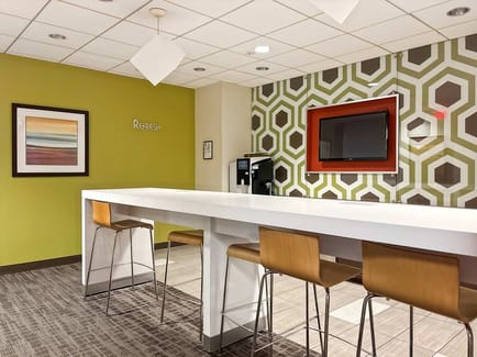 Image 13 of Regus - Village Center - Burr Ridge Parkway - Burr Ridge - IL
