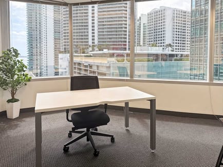 Image 6 of Regus - Brickell Center - 1221 Brickell Avenue - Miami -  FL