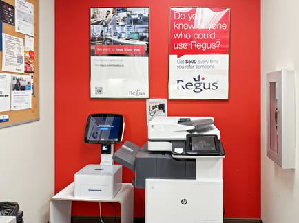 Image 12 of Regus - Wells Fargo Plaza - 333 SE 2nd Avenue - Miami - FL