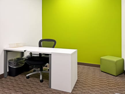 Image 4 of Regus - Wells Fargo Plaza - 333 SE 2nd Avenue - Miami - FL