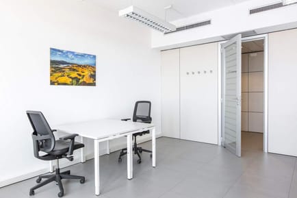Image 7 of Regus - Garibaldi Center - Corso Novara 10 - Naples