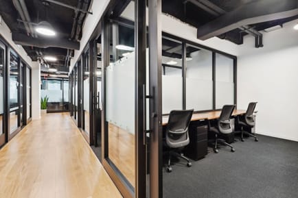 Image 3 of Your Studio - 300 Park Avenue, 10022 - New York