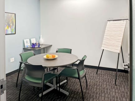 Image 10 of Regus - 2010 Winston Park Drive - Oakville - ON